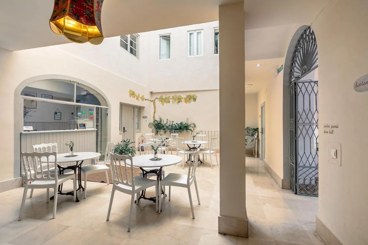** Guest house Nuea Santa Cruz Hotel Seville Spain