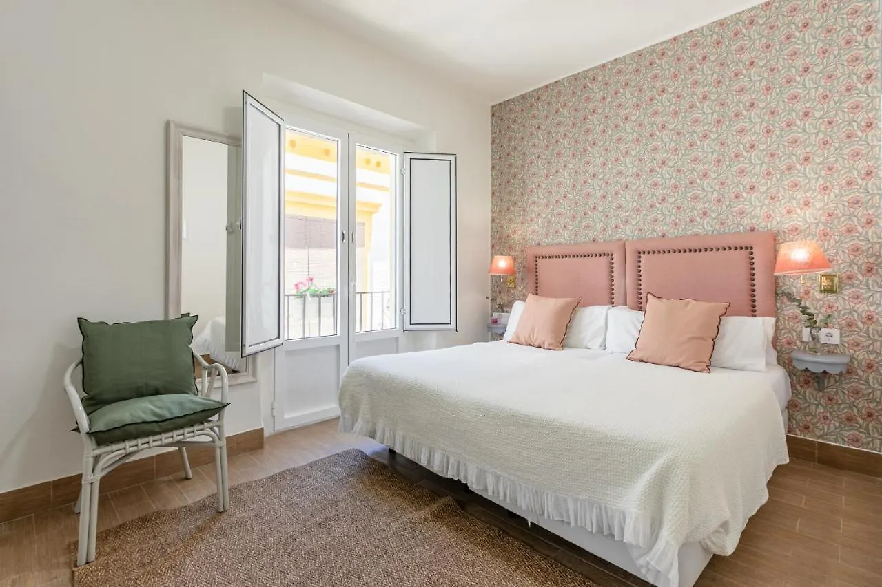 Nuea Santa Cruz Hotel Seville Guest house